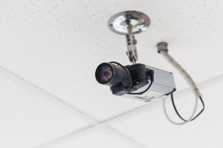 Sécurité incendie en entreprise : obligations et solutions adaptées